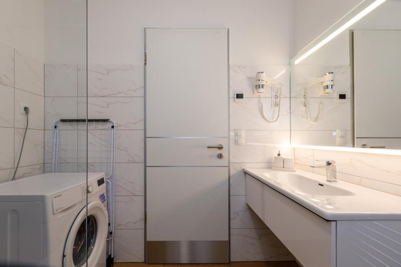La Bella Centrum Apartmanok Piros/Sarga Hévíz Exteriér fotografie
