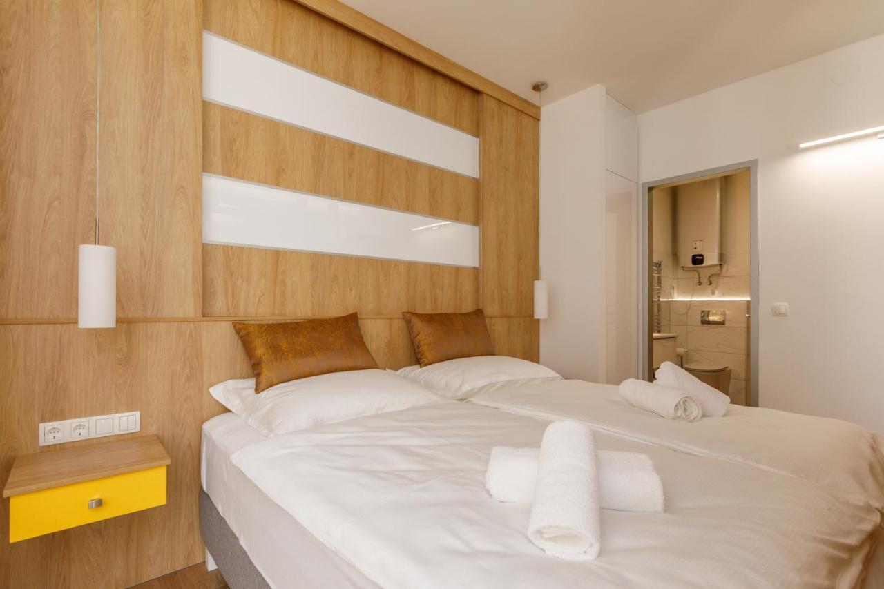 La Bella Centrum Apartmanok Piros/Sarga Hévíz Exteriér fotografie
