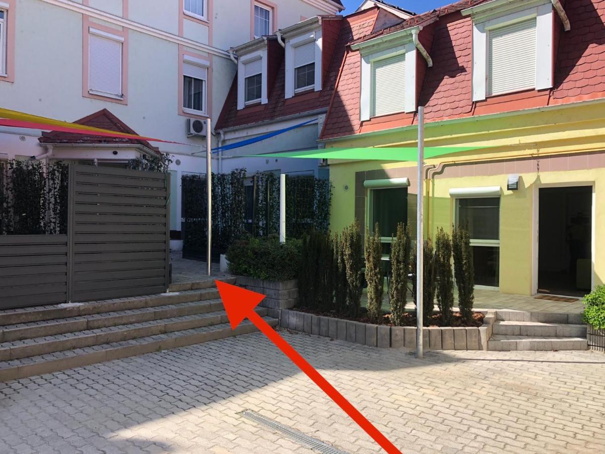 La Bella Centrum Apartmanok Piros/Sarga Hévíz Exteriér fotografie